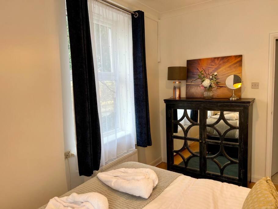 Central Cambridge Fig Tree House Flat 1 Ngoại thất bức ảnh